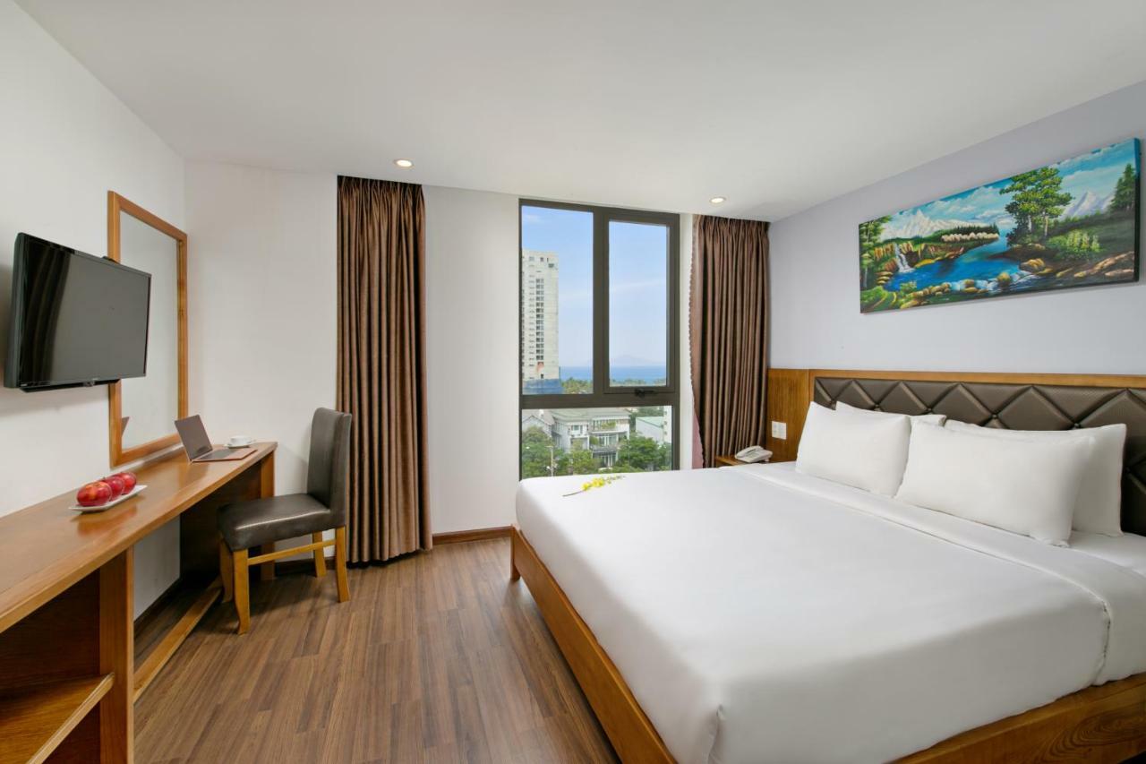 La Beach Hotel Da Nang Exterior foto